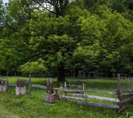 Gerendaház Яворова Лъка Cserni Oszam